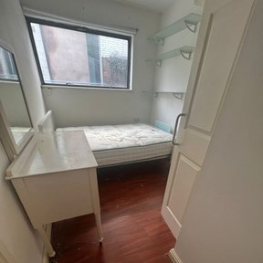 University Accommodation Cleaning Bridge of Weir